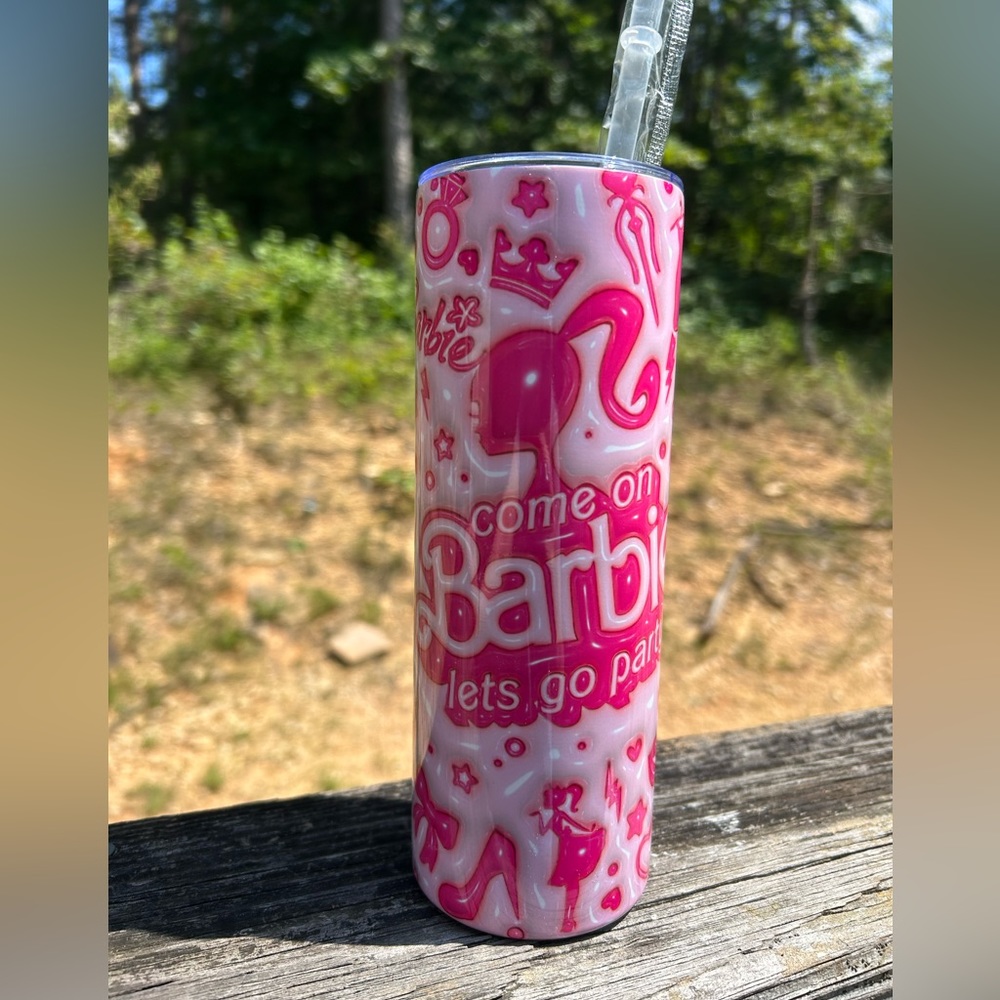 Barbie 3D 20 oz tumbler with straw new